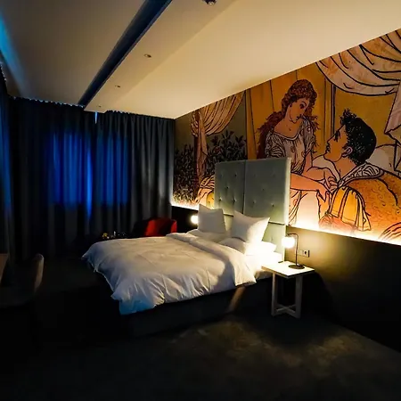 فندق Viktorosa 3*