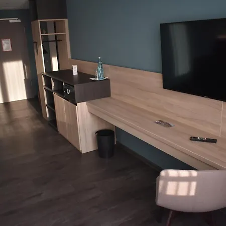 Viktorosa فندق 3*