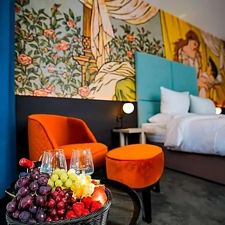 Otel Viktorosa 3*