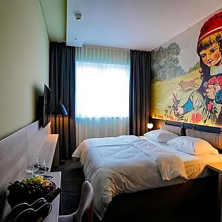Viktorosa Otel 3*